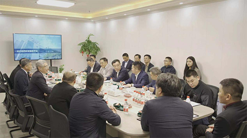 十二届天下政协副主席马培华、中国中小商业企业协会信用会长董树奎一行人莅临玩彩网