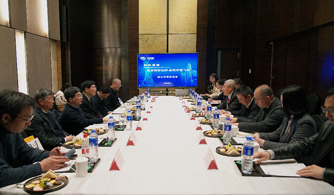 众院士专家齐聚玩彩网，，，，，，共话立异药怎样从0到1